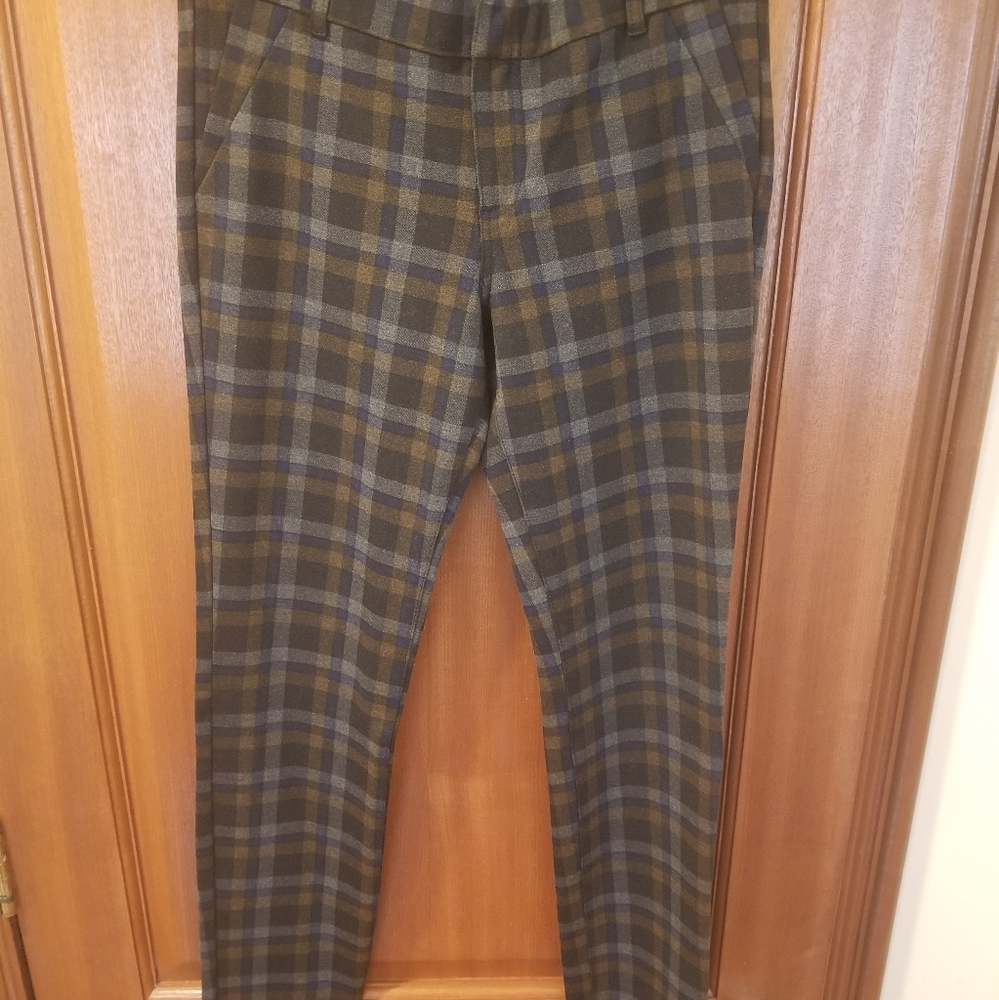 Work pleated pants size 6